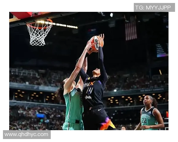 美职女篮自由队与水星队的精彩对决分析与赛季展望