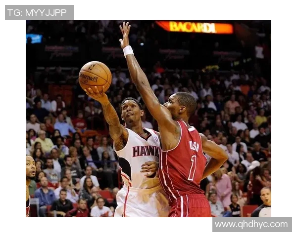 亚特兰大迎战士柏争夺胜利的关键时刻与战术分析