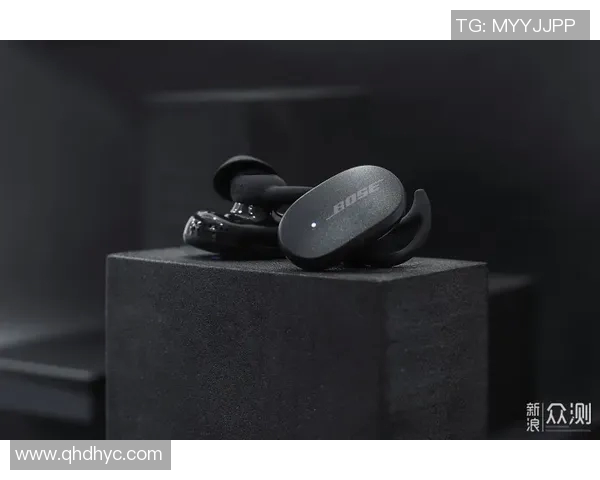 探讨当今足球界世界最佳左后卫的技术特点与影响力分析