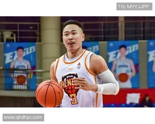 贺希宁：从篮球新星到职业生涯的辉煌之路探索与成长的故事