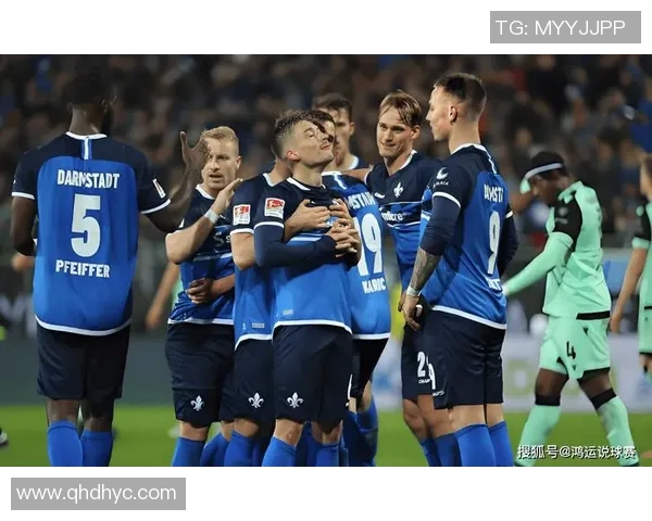 德累斯顿主场迎战沙尔克04双方争夺德乙积分榜关键战役